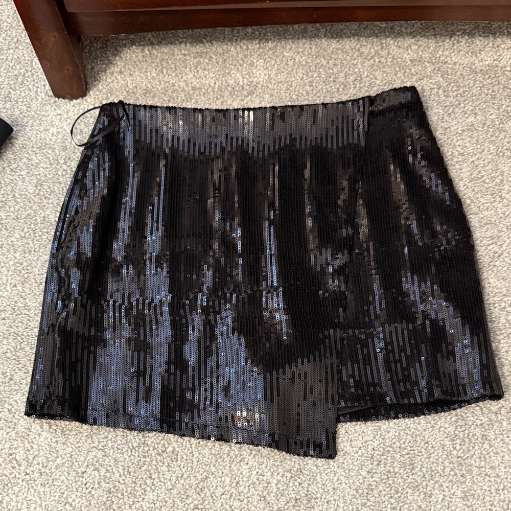 Ces Femme Sparkling Black Sequin Mini Skort